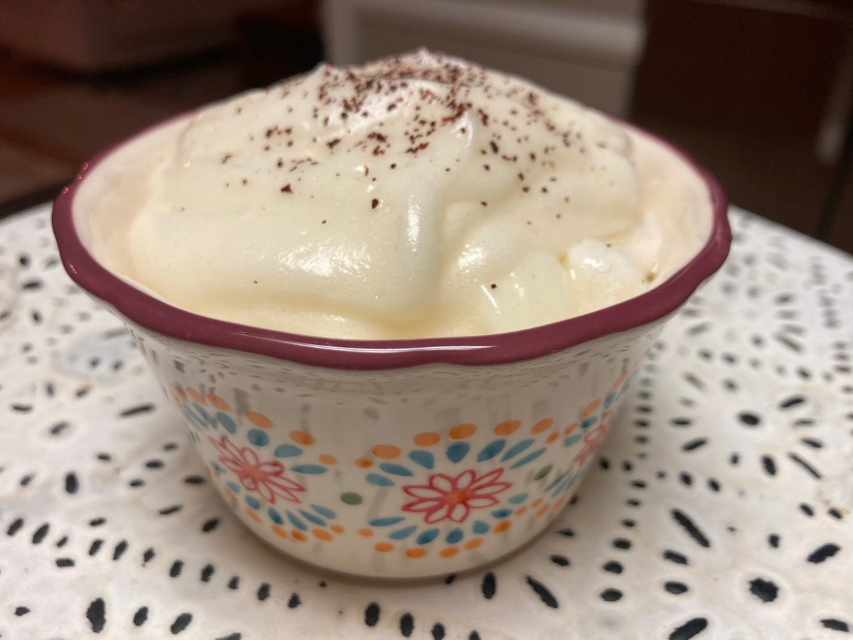 Lebanese Garlic Cream&nbsp;(Toum)